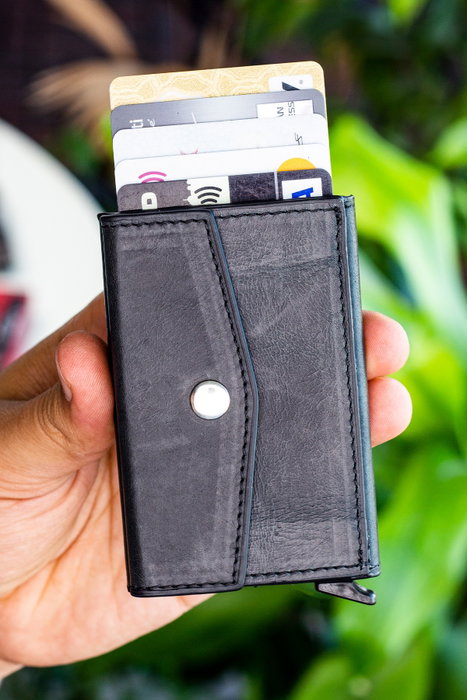 Zoozie Bags Tarjetero Negro 100% Piel Auténtica